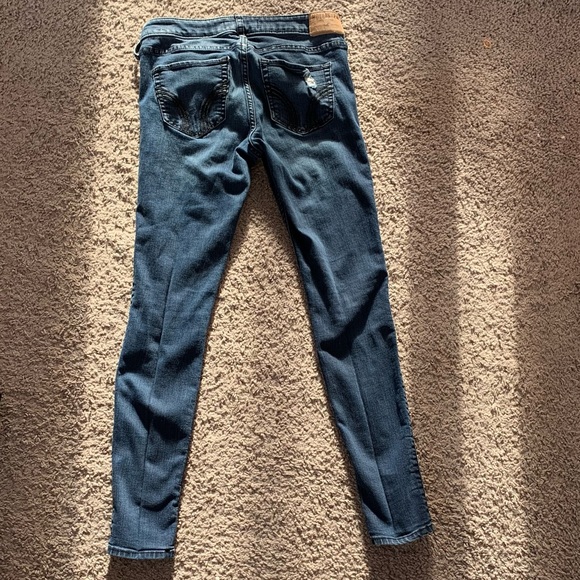 Hollister size 3short ripped skinny jeans. W26 L29 - Picture 11 of 12